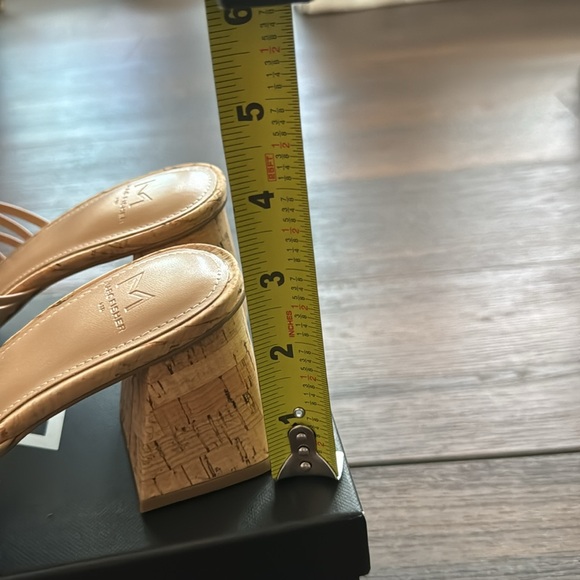 Marc Fisher NWT light Natural Cólica block Cork Heel braided Sandal. - Picture 9 of 10